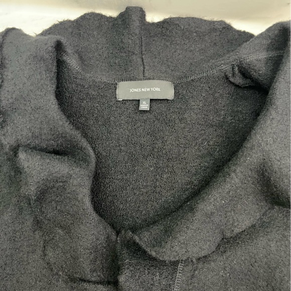 Jones New York Black Wool Ruffle Womens Sweater Cardigan Bolero Blazer Jacket - Picture 2 of 9